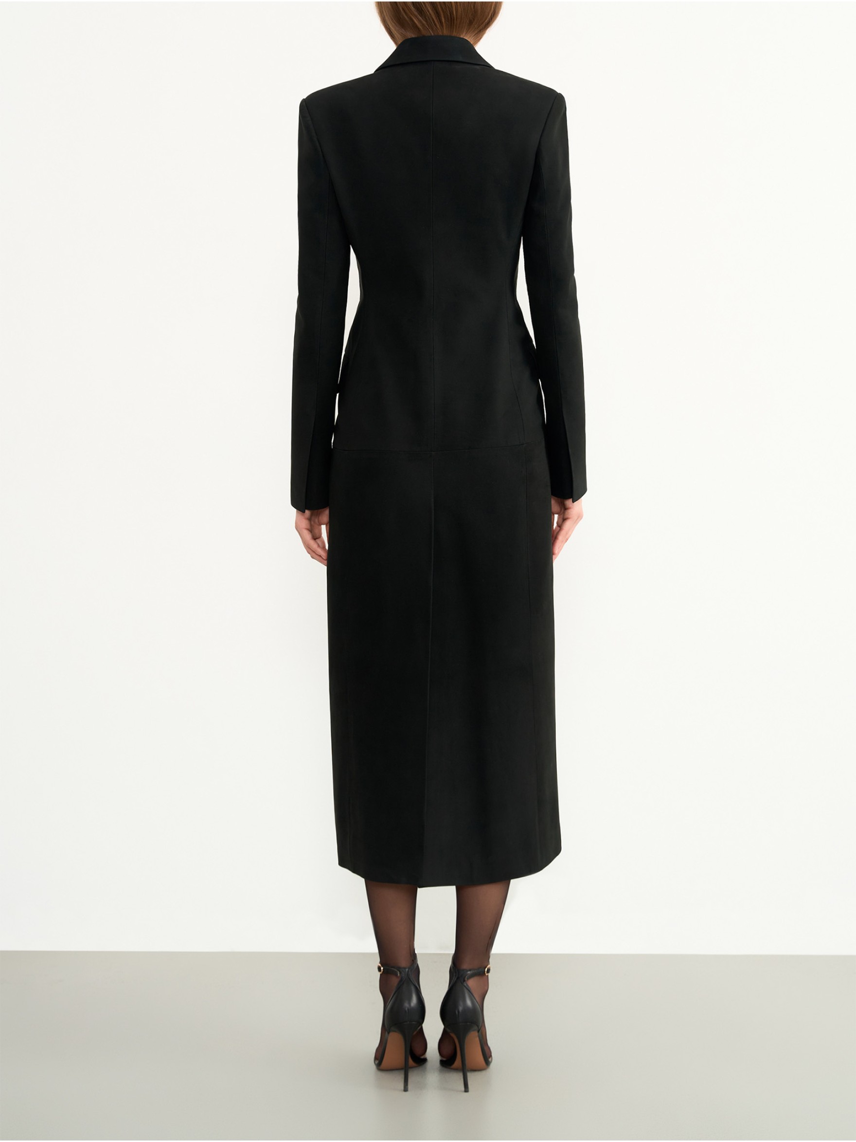 Пальто из нубука