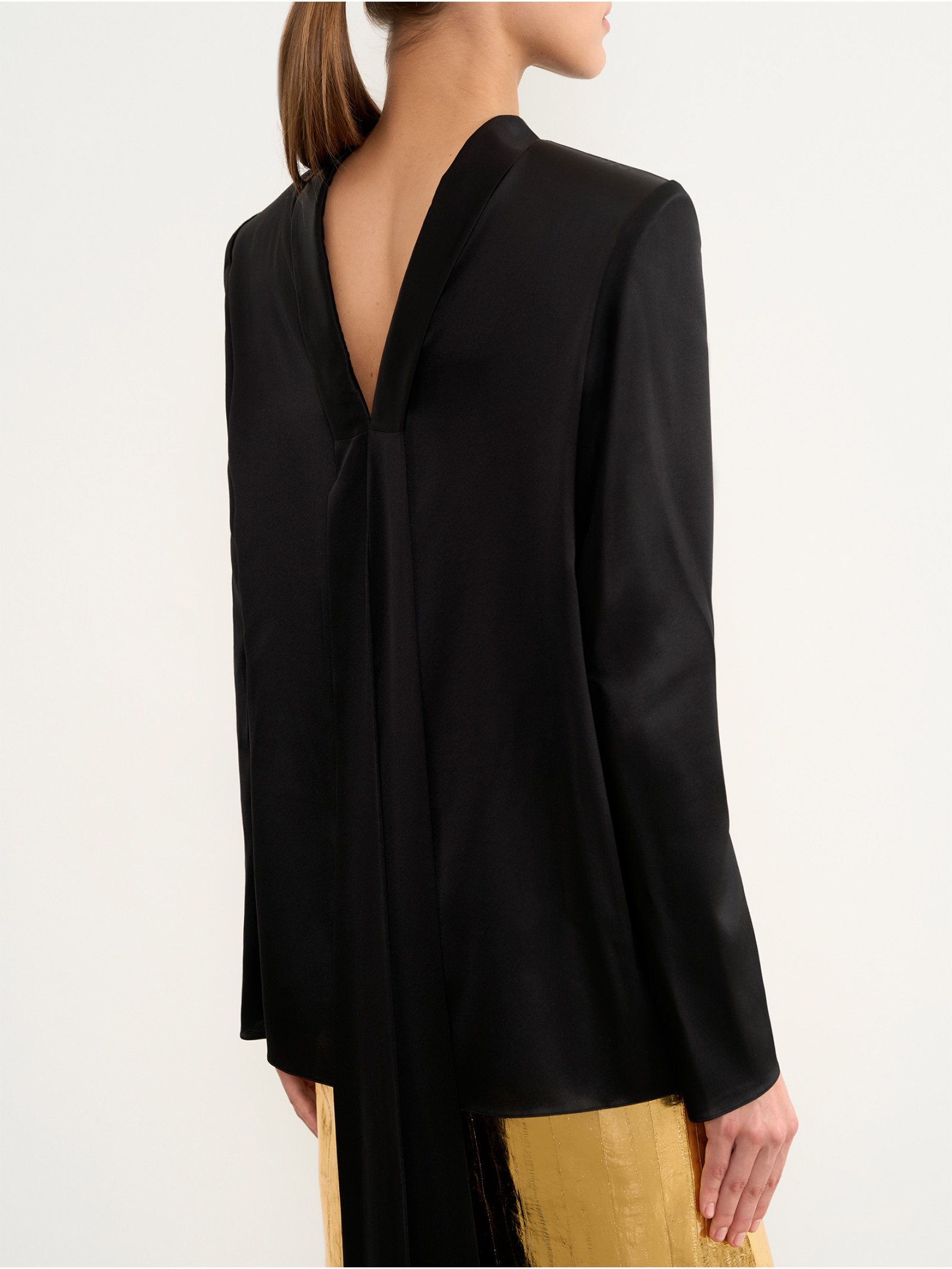 Блуза из атласного шелка с лентами