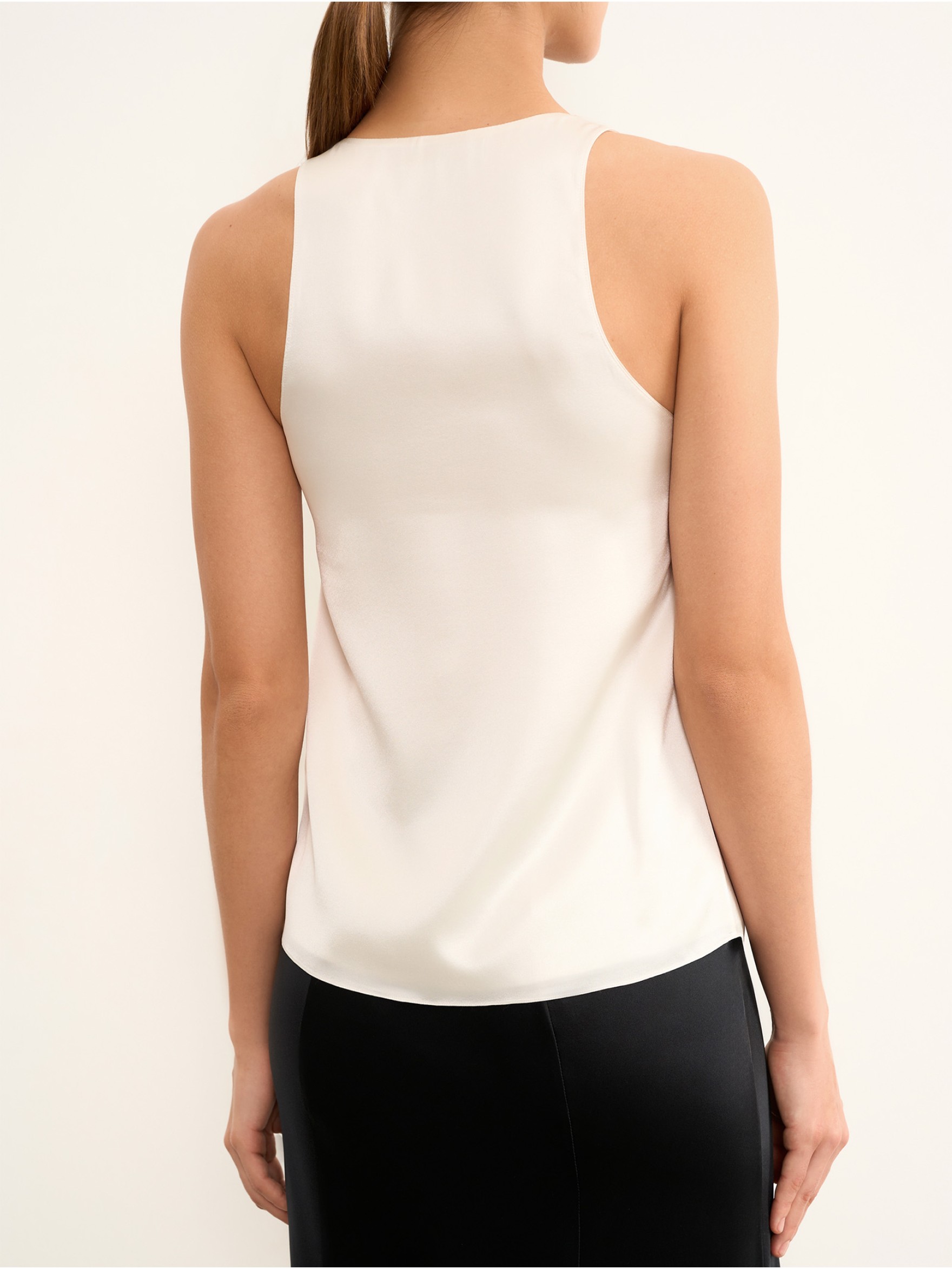 Майка открытая из шелка