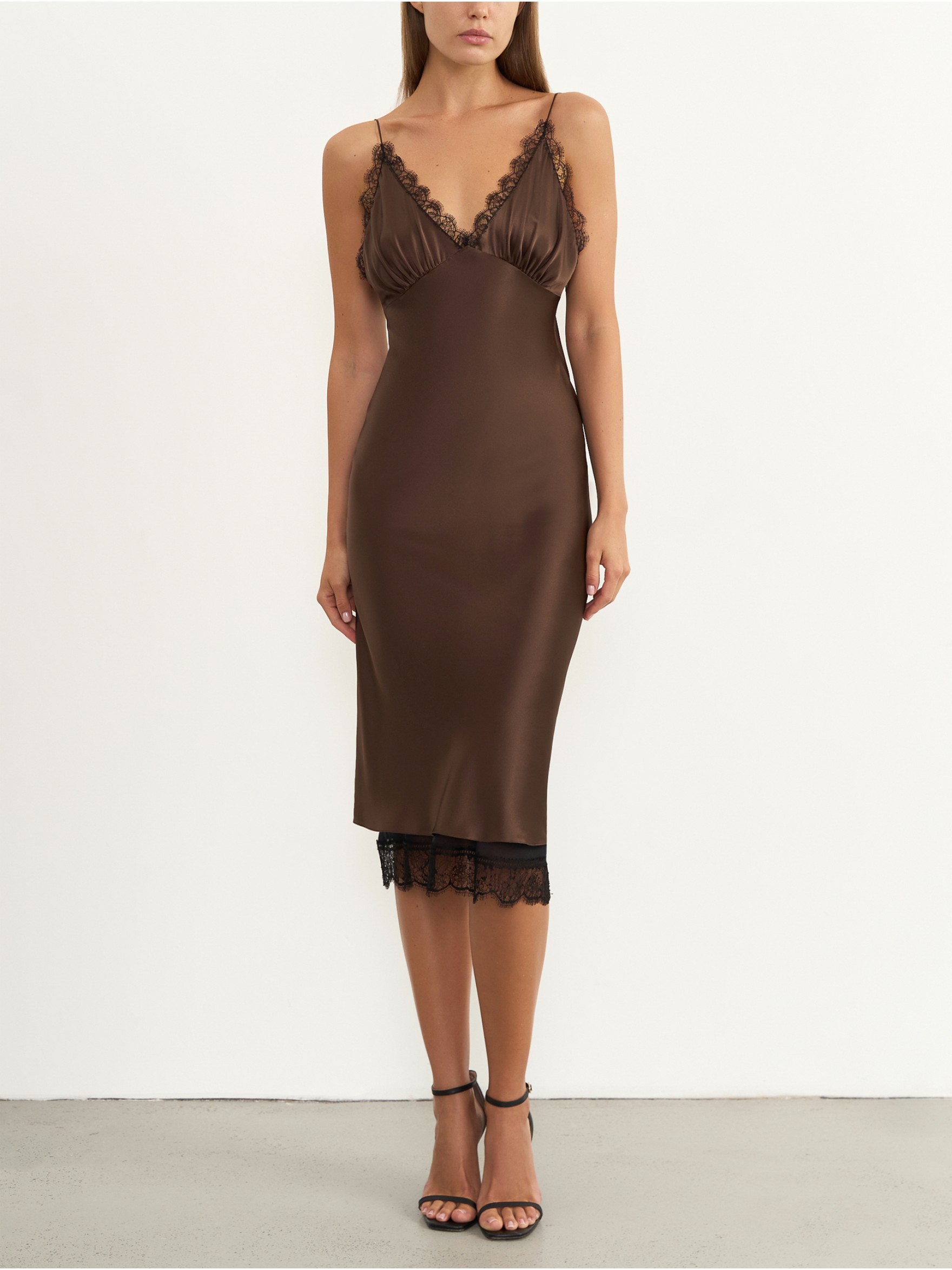 Миди платье комбинация из шелка и кружева 