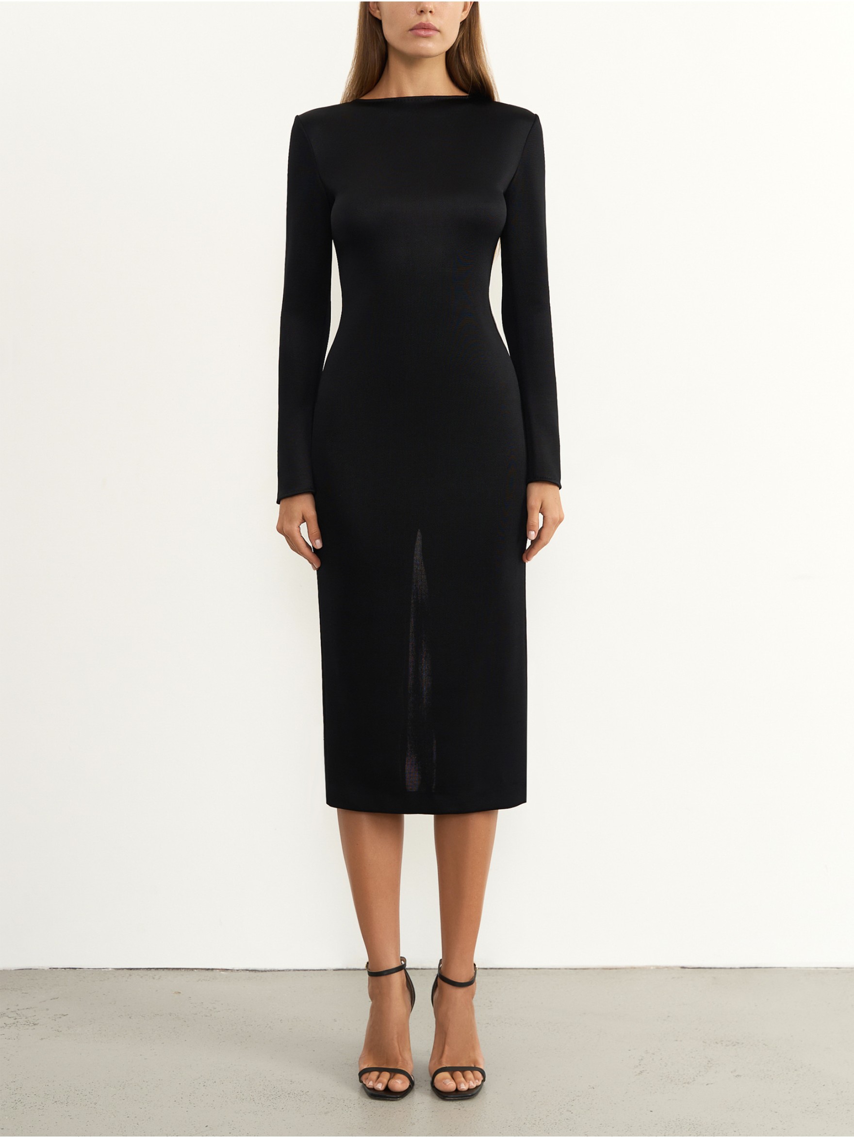Миди платье из трикотажа