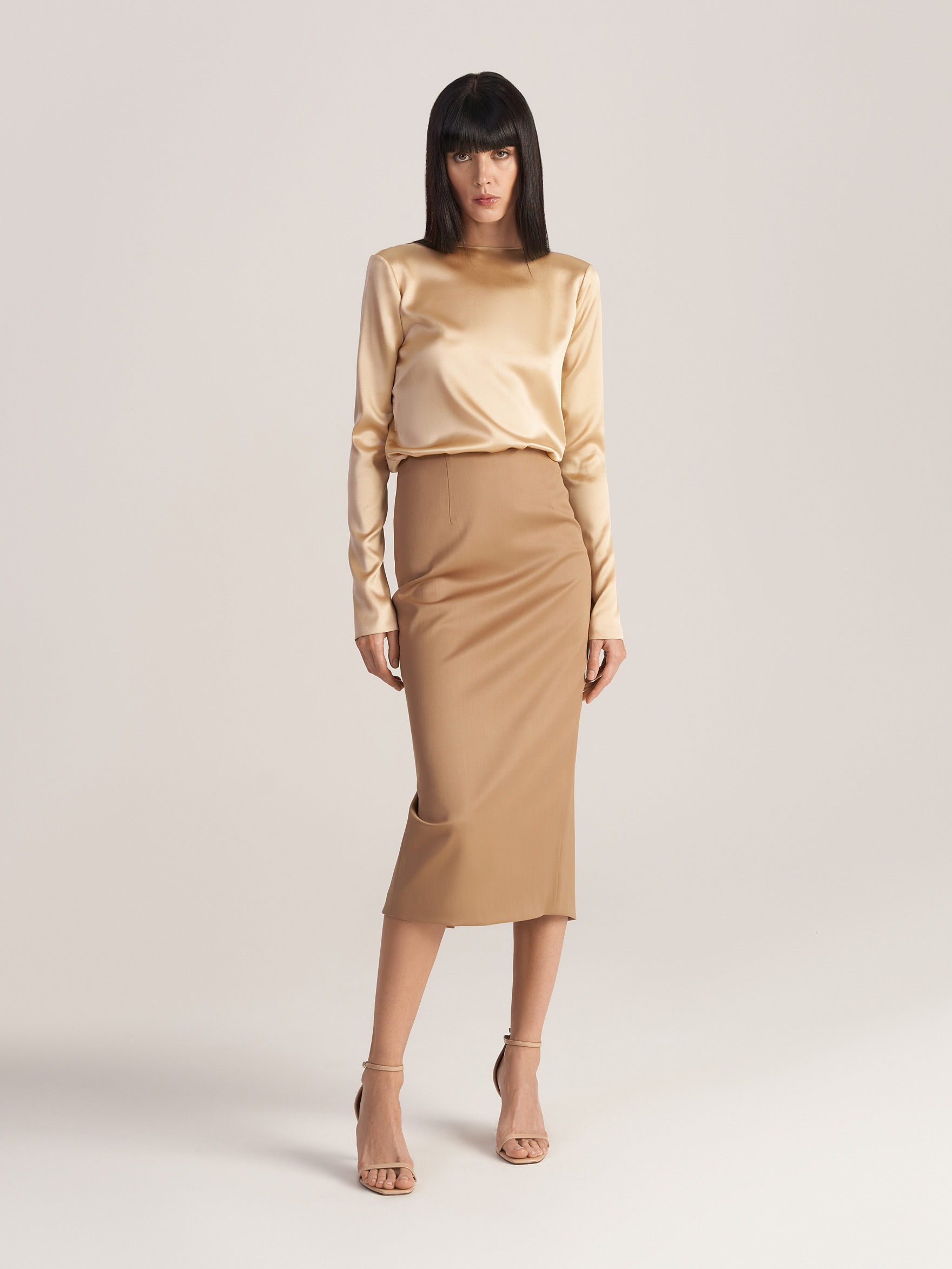 Юбка средней длины из шерсти